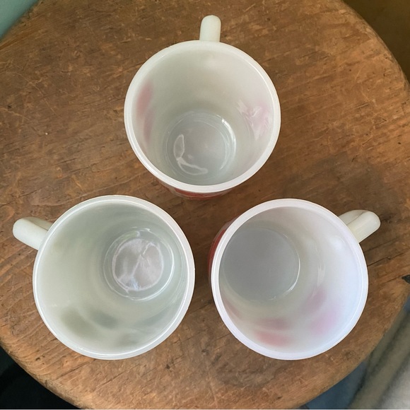 3 Vintage Anchor Hocking Atomic Starburst Stacking Milk Glass Mugs MCM - Picture 5 of 7